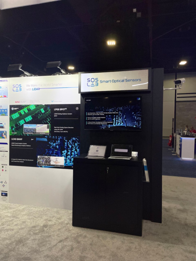 ▲ITS 세계총회 2025 에스오에스랩 홍보 부스 (사진제공 = 에스오에스랩)