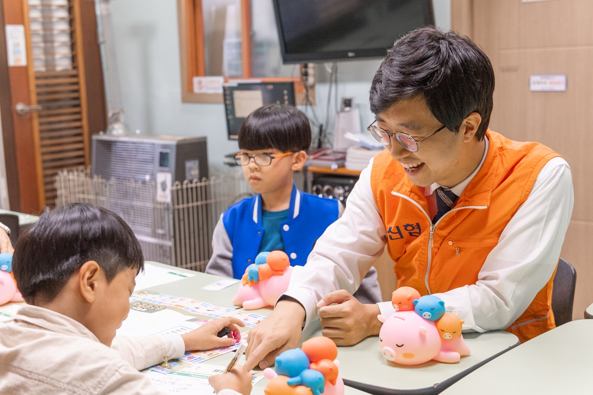 ▲신협 '어부바 멘토링' 경제교육 현장 [사진 제공=신협중앙회]