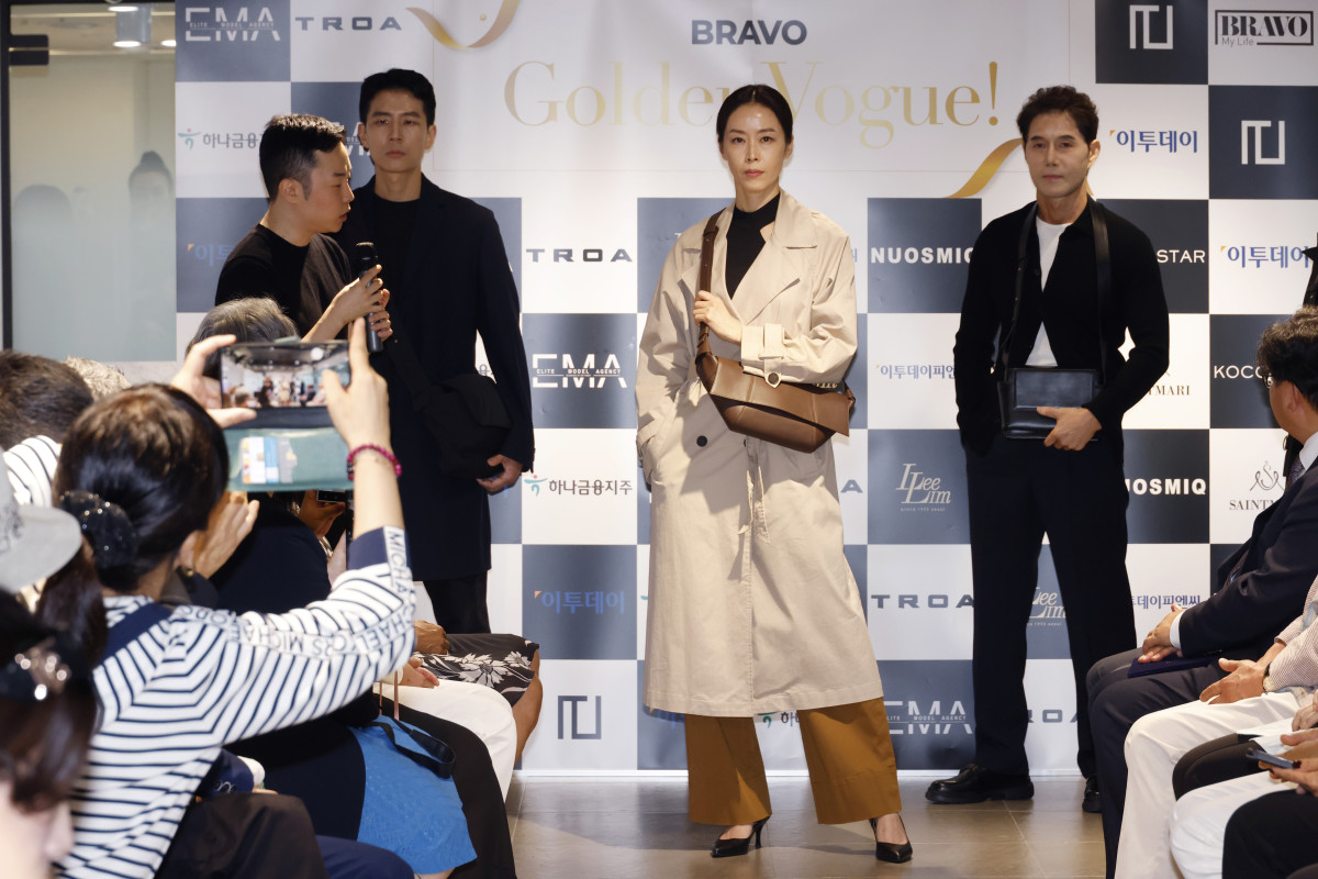 ▲28일 서울 강남구 논현동 이투데이빌딩 라운지에서 열린 브라보마이라이프 창간 10주년 기념 프리미엄 패션 축제 'Bravo Golden Vogue'에서 브랜드 트렁크쇼가 열리고 있다. 고이란 기자 photoeran@