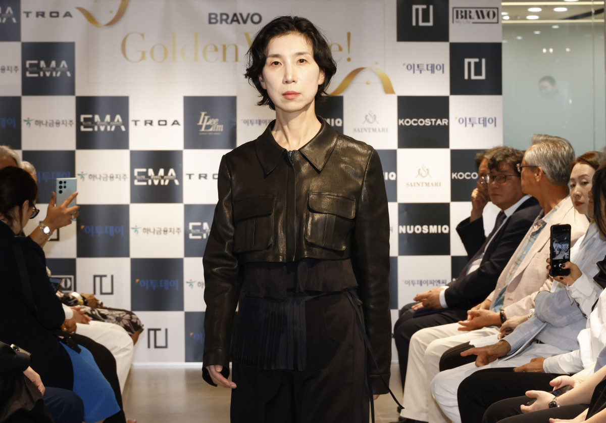 ▲28일 서울 강남구 논현동 이투데이빌딩 라운지에서 열린 브라보마이라이프 창간 10주년 기념 프리미엄 패션 축제 'Bravo Golden Vogue'에서 브랜드 트렁크쇼가 열리고 있다. 고이란 기자 photoeran@
