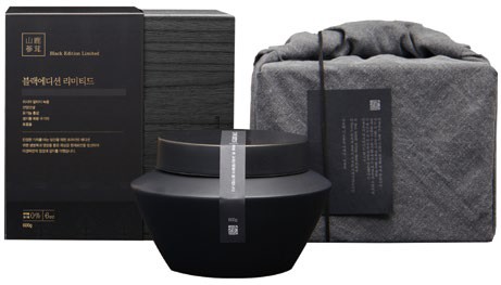 ▲더경옥 블랙에디션 리미티드. (사진제공=신세계)
