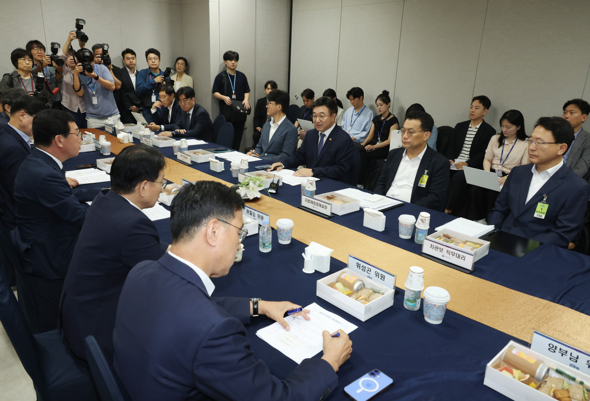 ▲윤호중 행정안전부 장관이 2일 서울 여의도 국회에서 열린 행정안전부-행정안전위원회 당정협의에서 발언하고 있다. 2025.09.02.  (뉴시스)