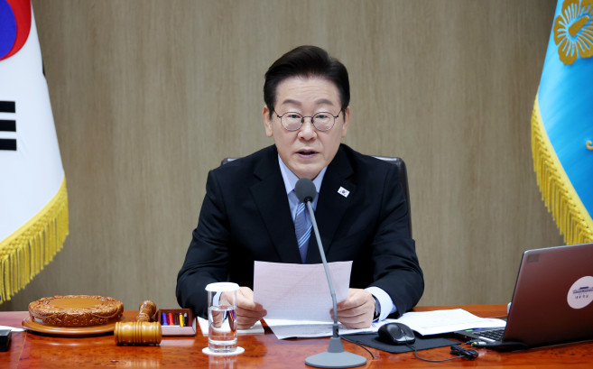 ▲이재명 대통령이 2일 용산 대통령실에서 국무회의를 주재하고 있다.  (연합뉴스)