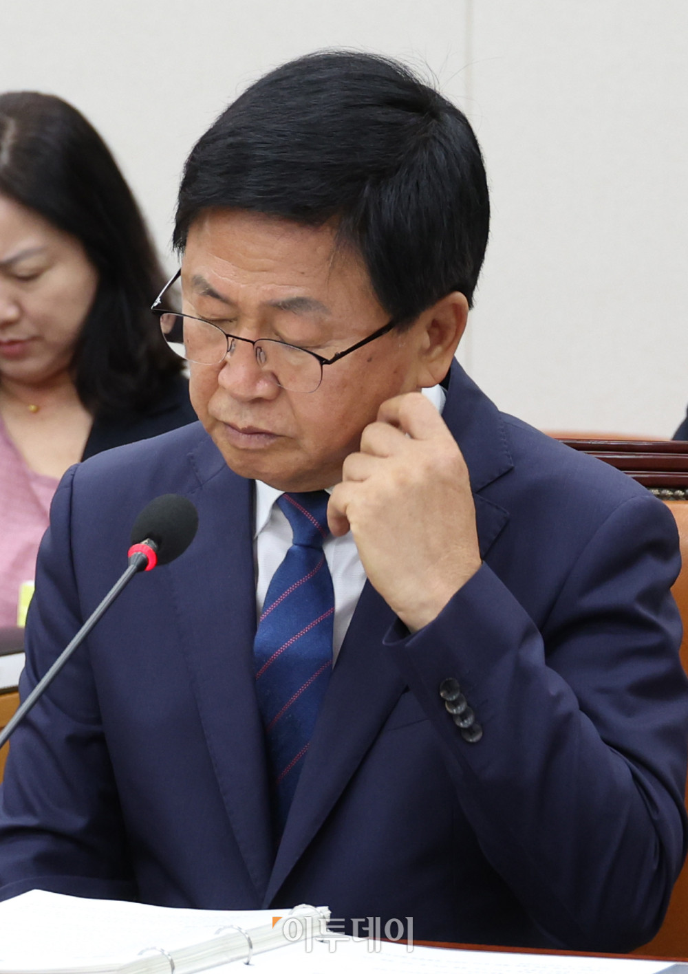 ▲최교진 사회부총리 겸 교육부 장관 후보자가 2일 서울 여의도 국회 교육위원회 전체회의에서 열린 인사청문회에 참석하고 있다. 고이란 기자 photoeran@