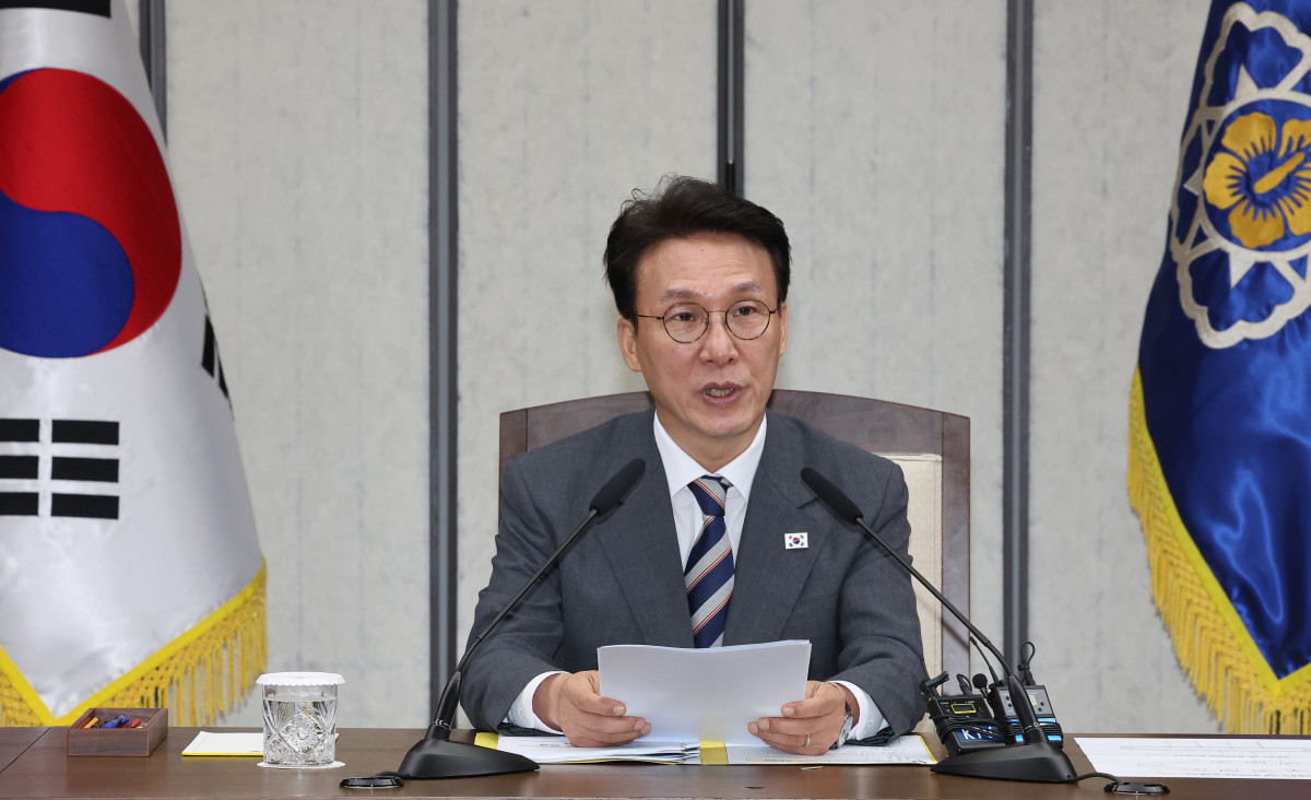 ▲김민석 국무총리가 3일 정부세종청사 총리실 영상회의실에서 열린 국정현안관계장관회의에서 발언하고 있다. (연합뉴스)