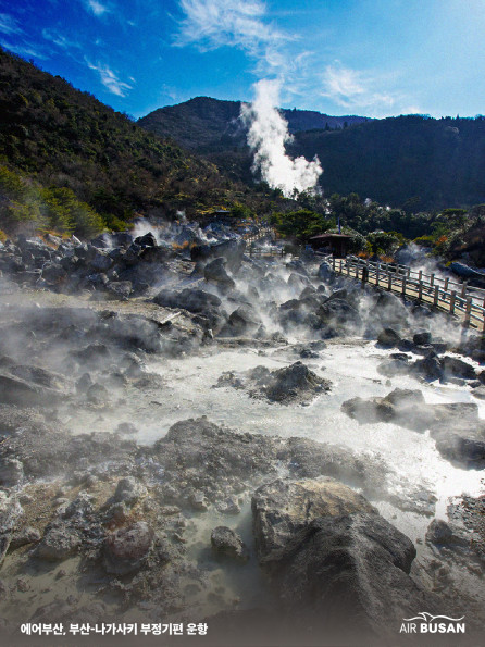 ▲에어부산, 부산-나가사키 부정기편 운항 홍보 이미지. (사진=에어부산)