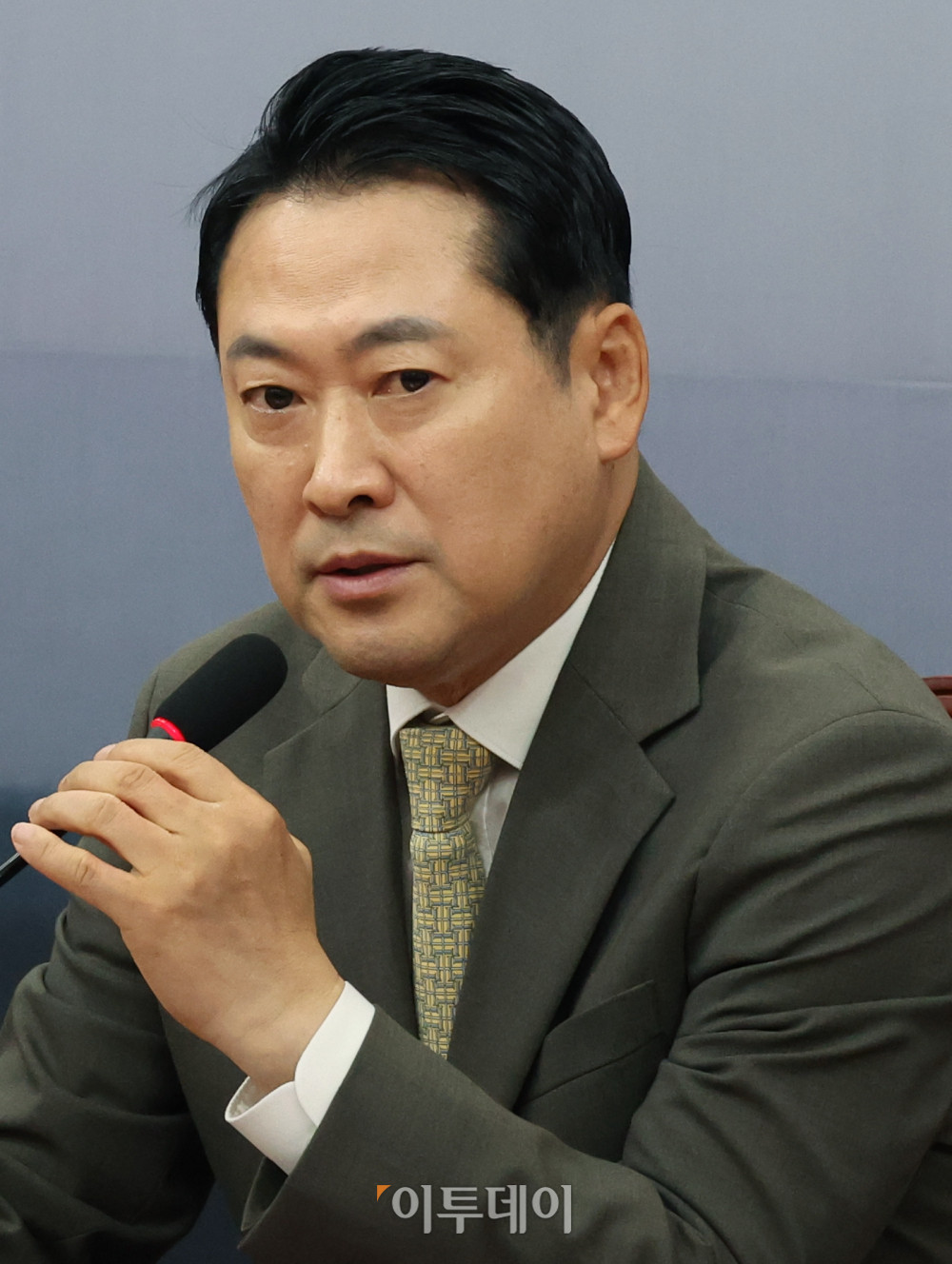 ▲장동혁 국민의힘 대표가 9일 서울 여의도 국회에서 정청래 더불어민주당 대표 교섭단체 대표 연설에 대해 입장을 밝히고 있다. 고이란 기자 photoeran@