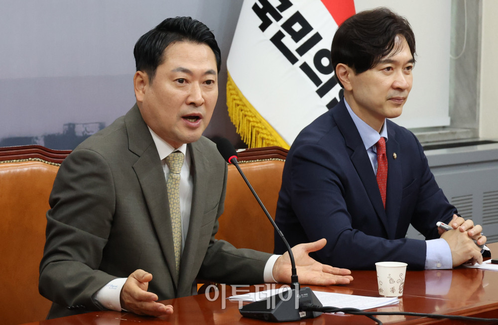 ▲장동혁 국민의힘 대표가 9일 서울 여의도 국회에서 정청래 더불어민주당 대표 교섭단체 대표 연설에 대해 입장을 밝히고 있다. 고이란 기자 photoeran@