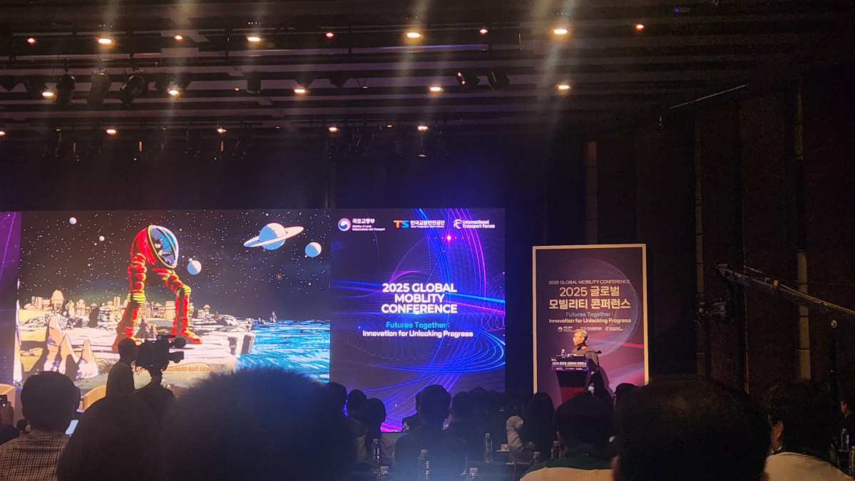 ▲‘2025 글로벌 모빌리티 콘퍼런스’에 참석한 송창현 현대차 사장. 김채빈 기자 chaebi@