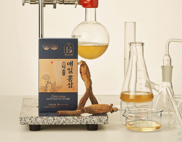 ▲'매일 홍삼 스틱'. (사진제공=네이처가든 )