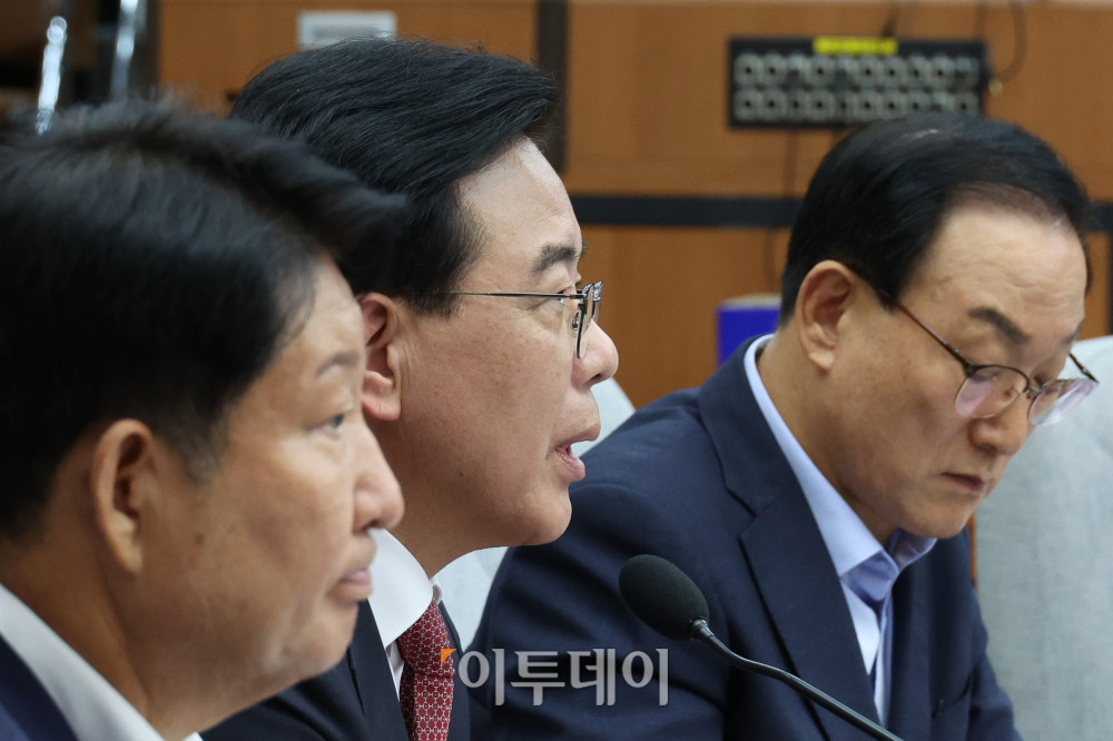 ▲송언석 국민의힘 원내대표가 9일 서울 여의도 국회에서 열린 이재명 정부 부동산 공급대책 평가와 전망 긴급토론회에서 발언을 하고 있다. 고이란 기자 photoeran@