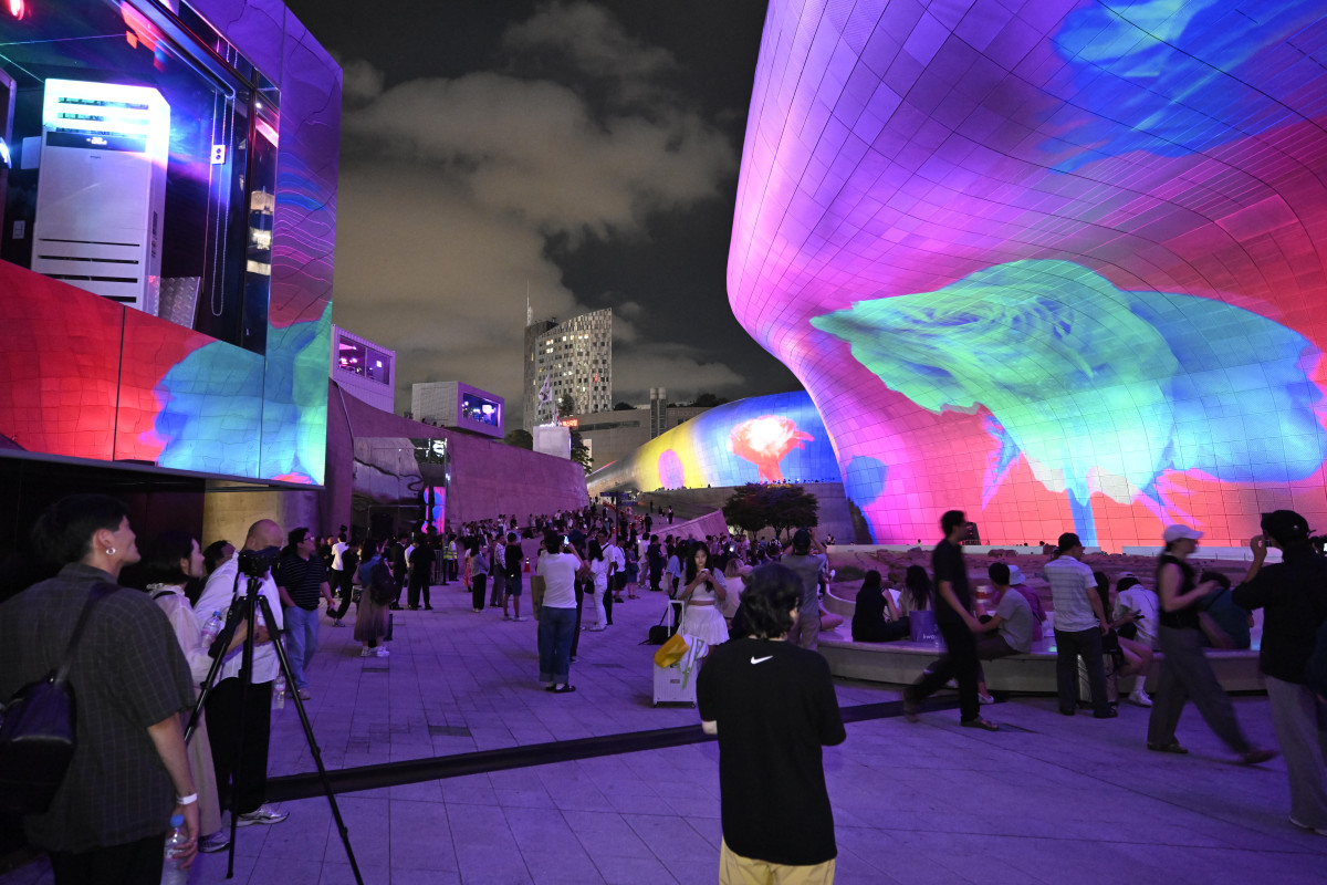 ▲서울라이트 DDP 가을 작품 관람 사진 (서울시)