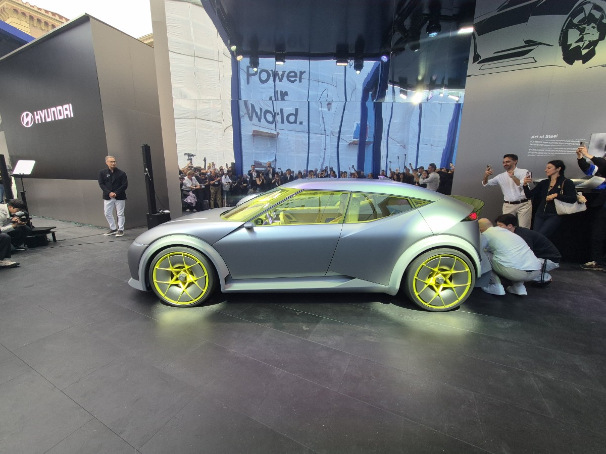 ▲현대차는 9일(현지시간) 독일 뮌헨 'IAA 모빌리티 2025' 오픈스페이스 현대차 부스에서 콘셉트카 ‘콘셉트 쓰리(Concept THREE)’를 세계 최초로 선보였다. 뮌헨(독일)=권태성 기자 tskwon@