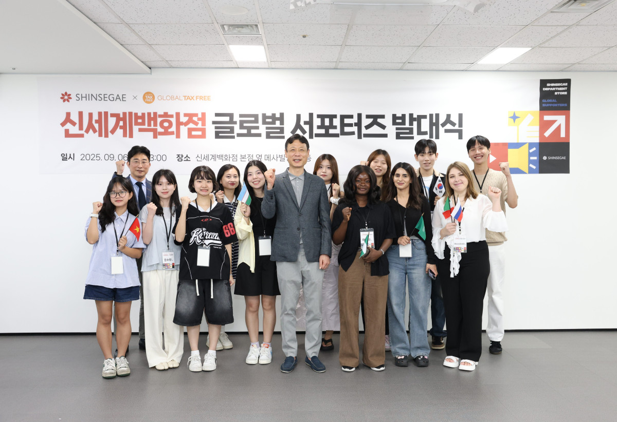 ▲글로벌텍스프리는 신세계백화점과 '글로벌 서포터즈'를 발족했다고 10일 밝혔다.(글로벌텍스프리 제공)