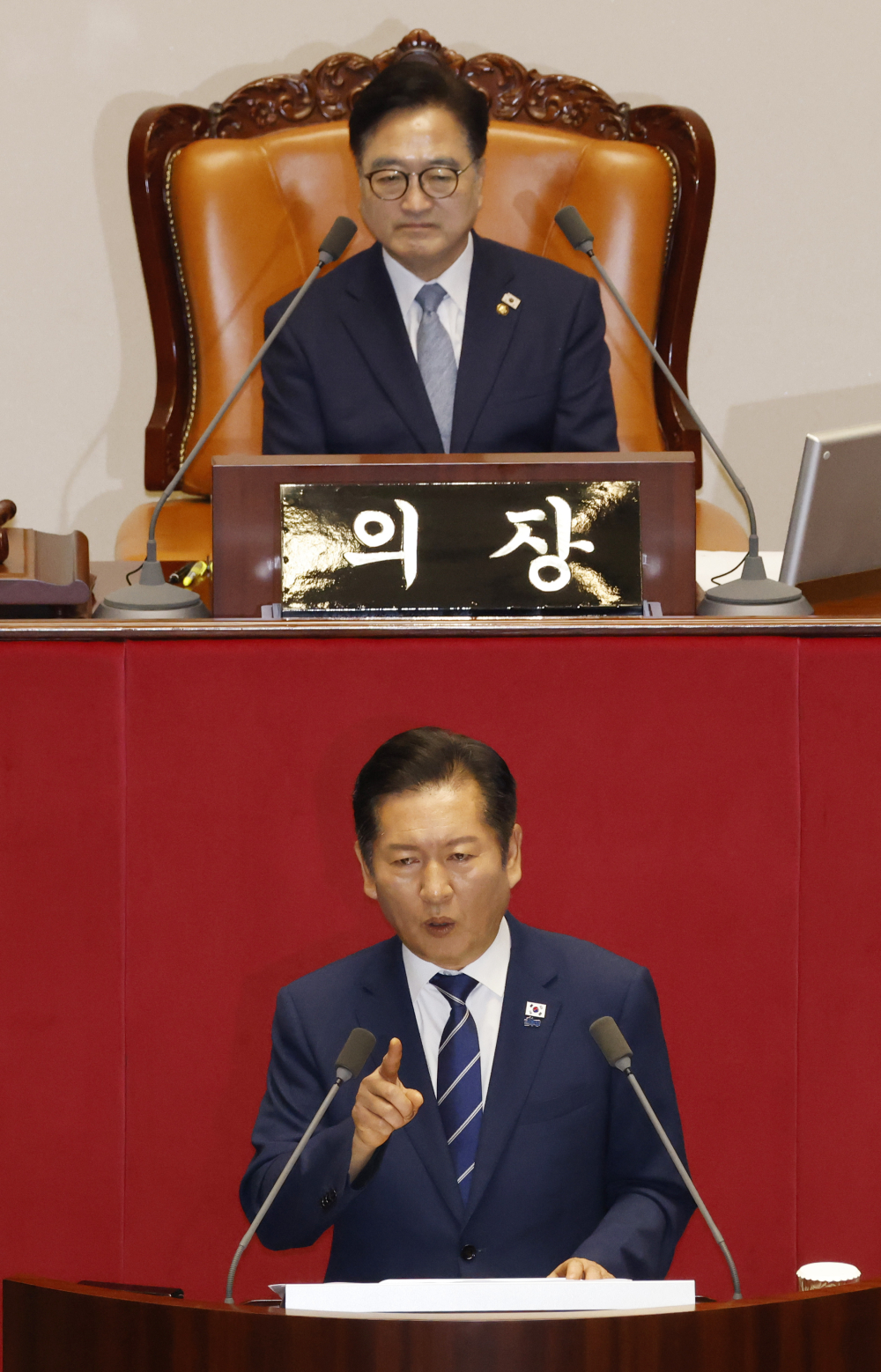 ▲정청래 더불어민주당 대표가 9일 서울 여의도 국회 본회의에서 교섭단체 대표 연설을 하고 있다. (고이란 기자 photoeran@)