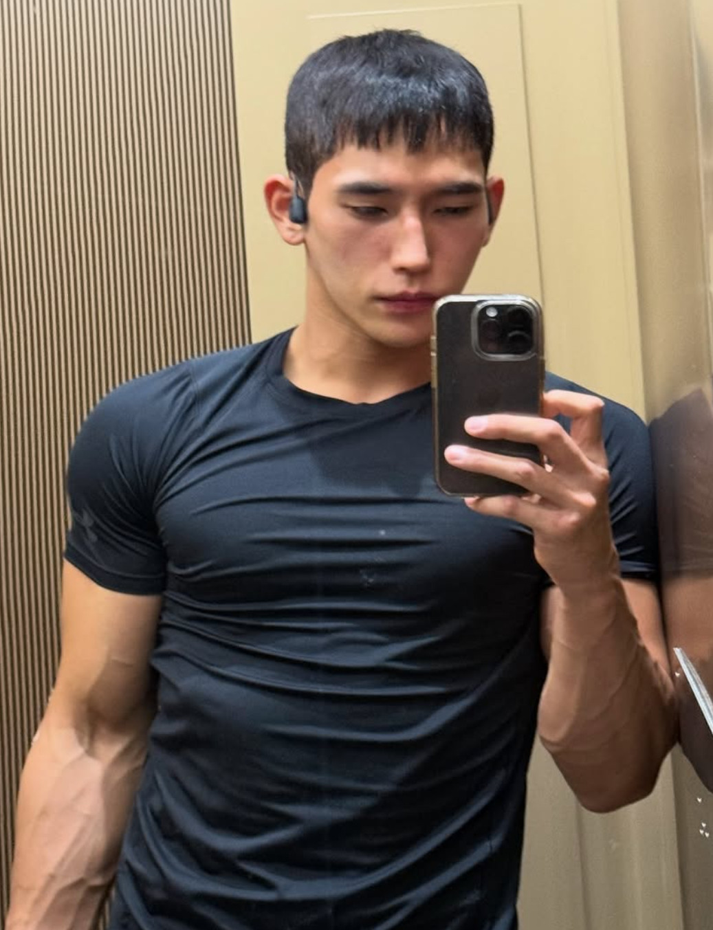 (출처=육준서SNS)