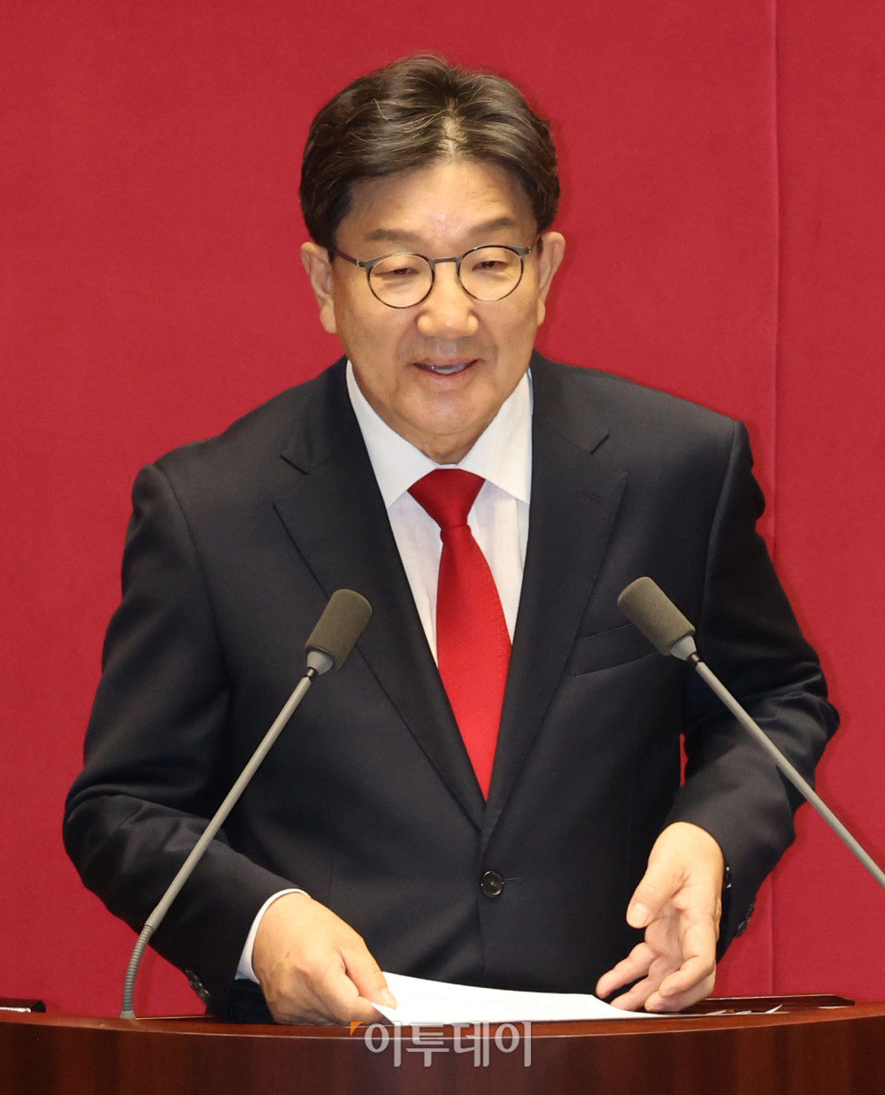 ▲ 불법 정치자금 수수 혐의로 구속영장이 청구된 권성동 국민의힘 의원이 11일 서울 여의도 국회 본회의에서 자신의 체포동의안 표결을 앞두고 신상발언을 하고 있다. 고이란 기자 photoeran@ (이투데이 DB)