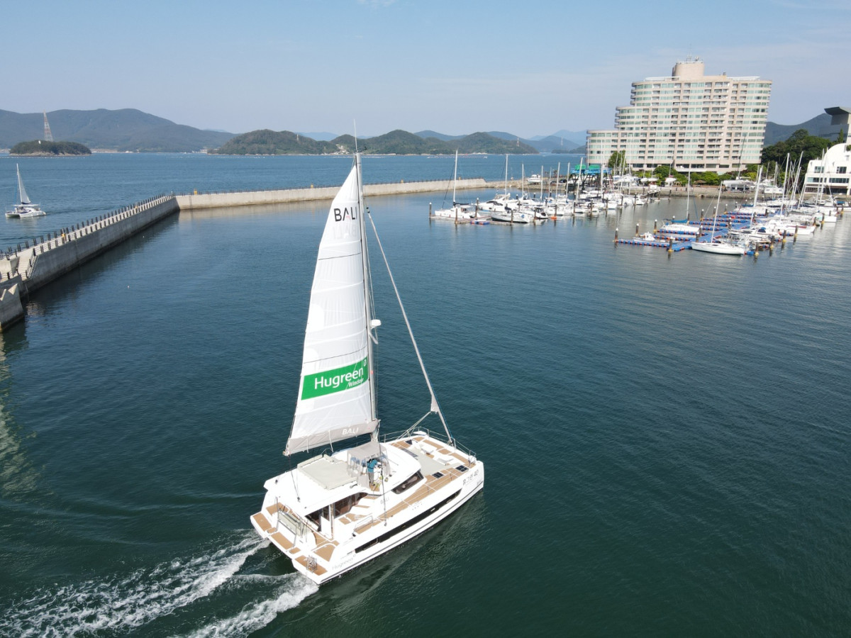 ▲금호통영마리나리조트 요트투어 (사진제공=금호리조트)