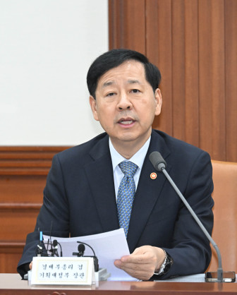 ▲구윤철 부총리 겸 기획재정부 장관이 9월 15일 서울 종로구 정부서울청사에서 열린 경제관계장관회의를 주재, 모두발언을 하고 있다. (기획재정부)