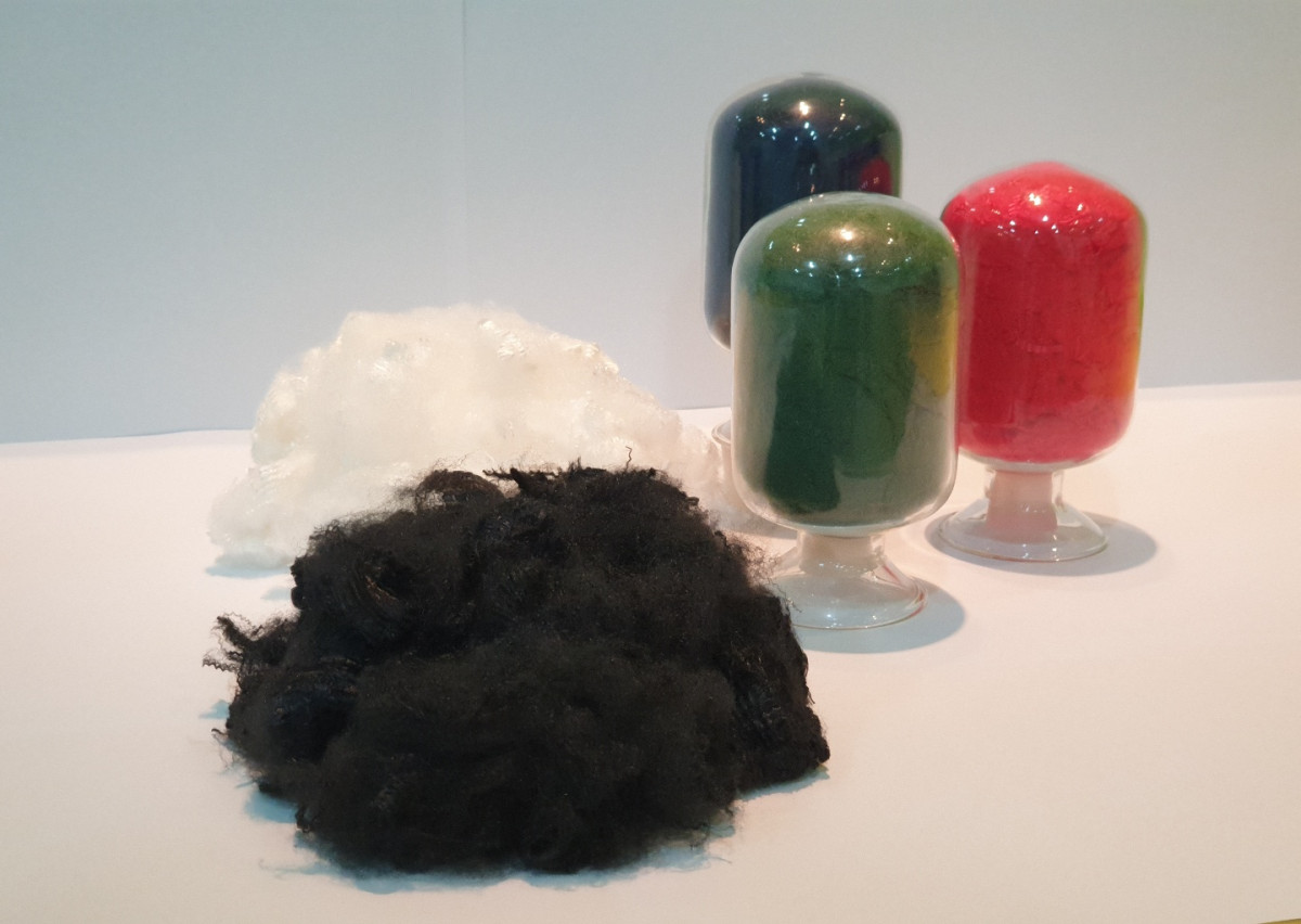 ▲도레이첨단소재 아라미드 원착사 (사진제공=도레이첨단소재)