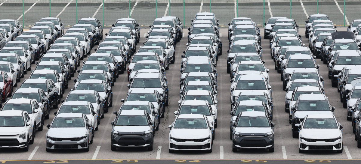 ▲경기도 평택항에 수출용 자동차가 세워져 있다. (사진=연합뉴스)