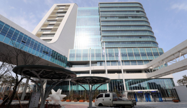 ▲행정안전부가 입주한 정부세종청사 중앙동 전경 (뉴시스)