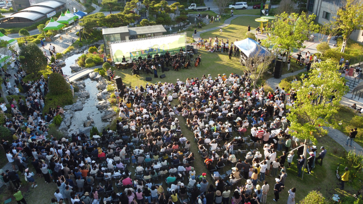 ▲오룡에듀포레 푸르지오 가든음악회 전경 (대우건설)