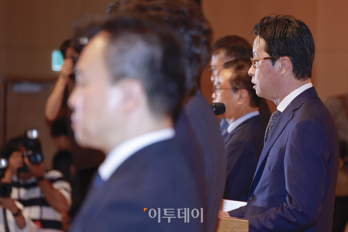 ▲조좌진 롯데카드 대표이사가 18일 서울 중구 부영태평빌딩에서 사이버 침해 사고에 대한 사과를 하고 있다. 조현호 기자 hyunho@