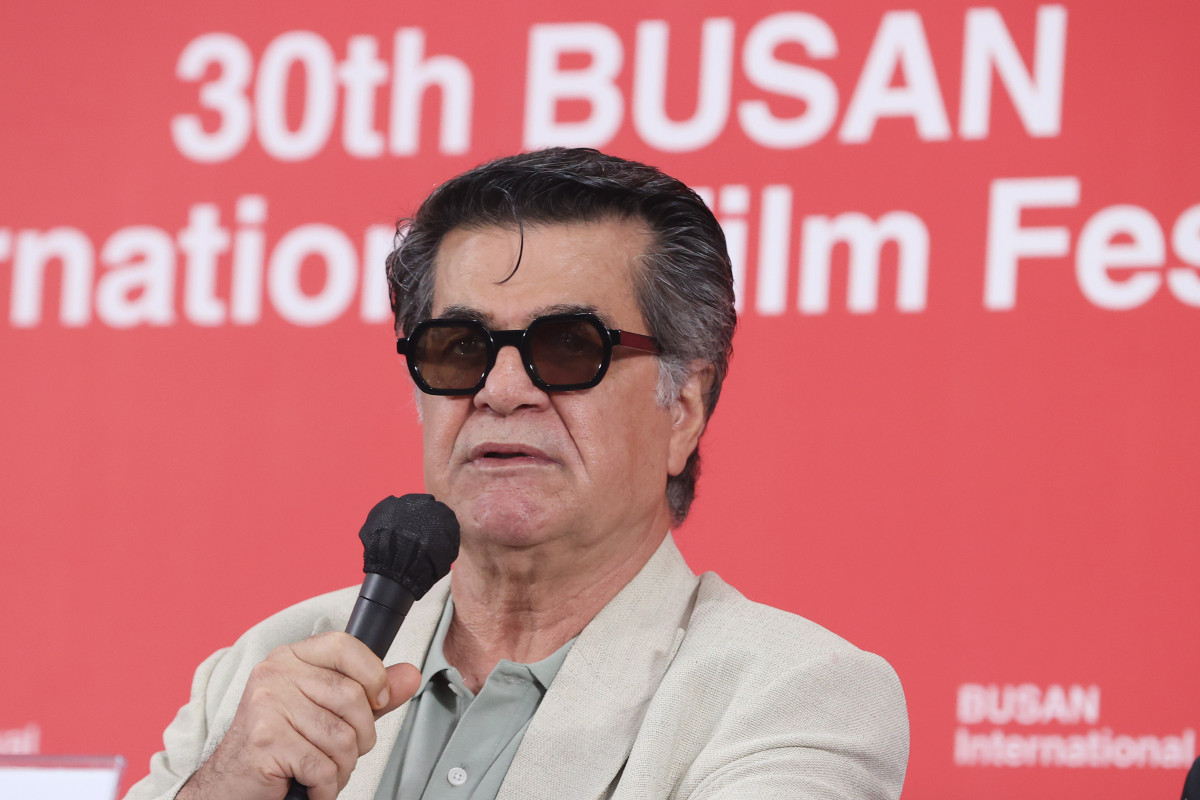 ▲자파르 파나히 감독이 18일 부산 해운대구 영화의전당에서 제30회 부산국제영화제 올해의 아시아영화인상 갈라 프레젠테이션 '그저 사고였을 뿐' 기자회견을 하고 있다. (연합뉴스)