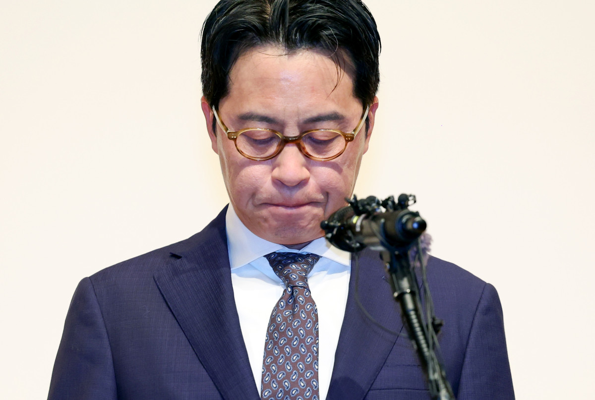 ▲조좌진 롯데카드 대표이사 사장이 18일 서울 중구 부영태평빌딩에서 사이버 침해 사고에 대한 대고객 사과를 하고 있다.  (사진=뉴시스)