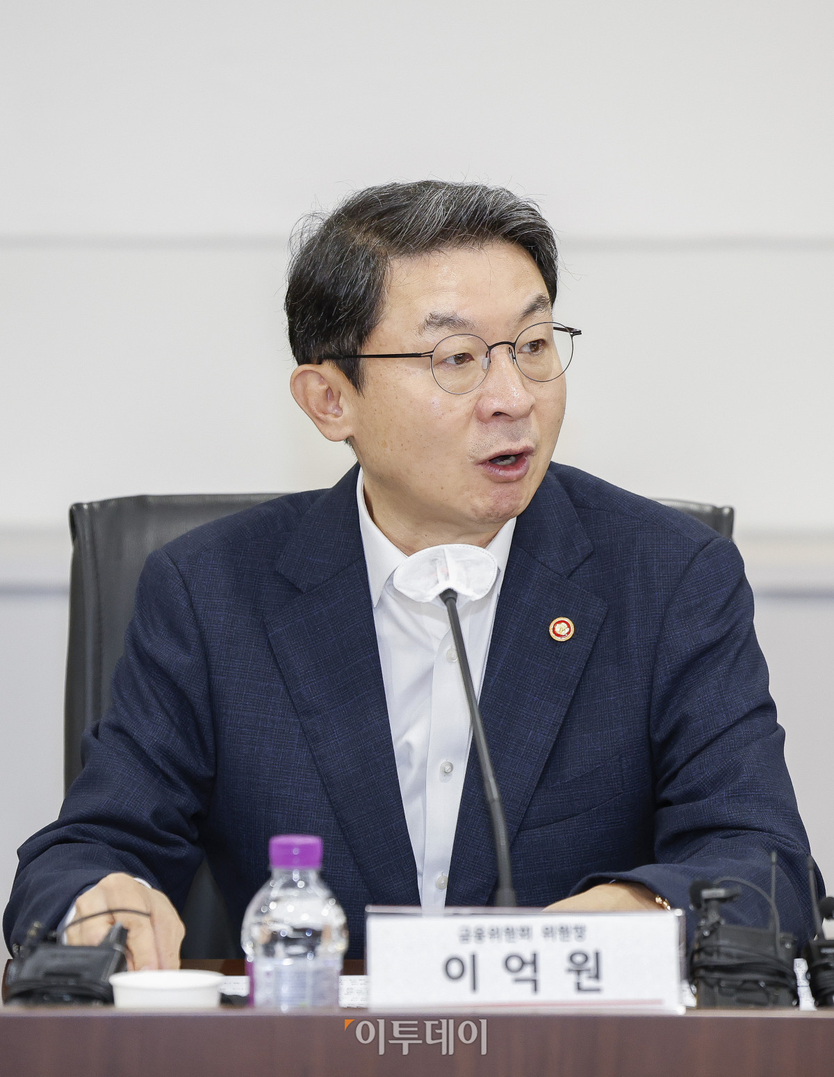 ▲이억원 금융위원회 위원장이 19일 서울 영등포구 중소기업중앙회에서 열린 생산적 금융 대전환 회의에서 모두발언을 하고 있다. 조현호 기자 hyunho@