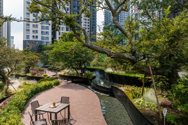 ▲삼성물산 래미안 원베일리의 ‘그린 캐스케이드’ 전경. (사진제공=삼성물산)