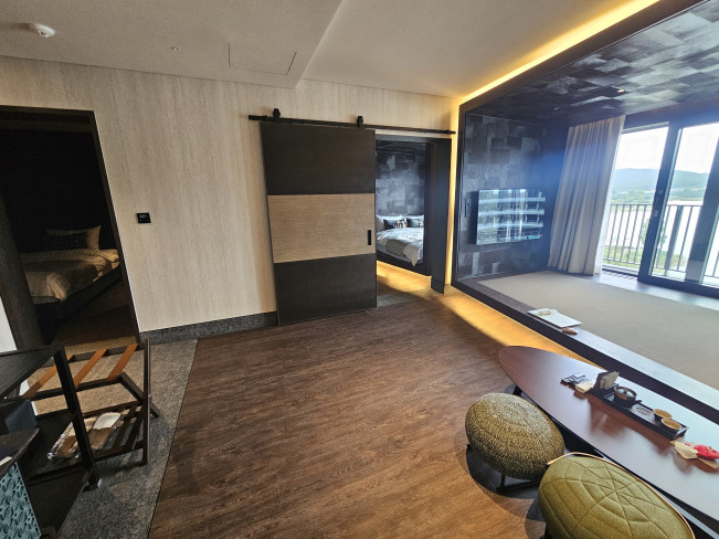 ▲소노캄 경주 디럭스 스위트 타입 내부. (사진=정영인 기자oin@)