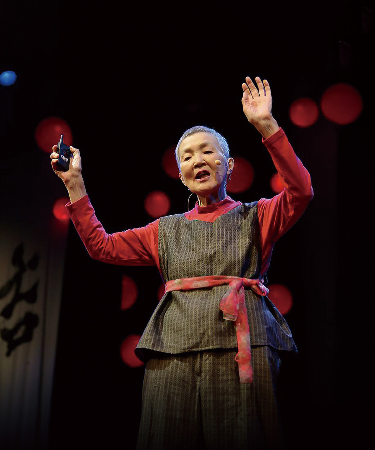 ▲2014년 5월, TedxTokyo에서 스피치 중인 와카미야 마사코 씨.