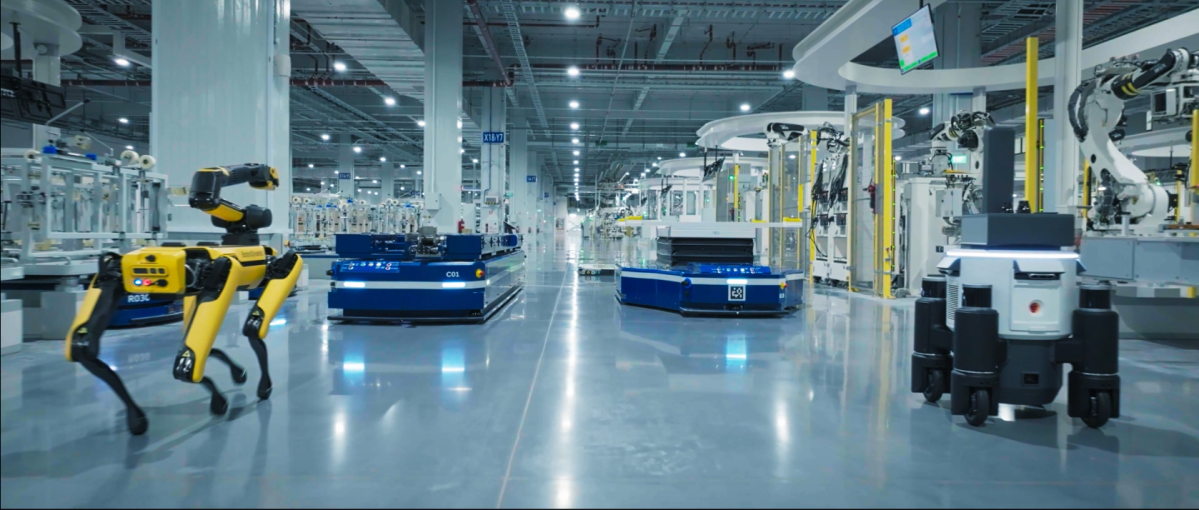 ▲현대차그룹 메타플랜트 아메리카(HMGMA)를 누비는 로봇 ‘스팟’의 모습. (사진=현대차그룹)