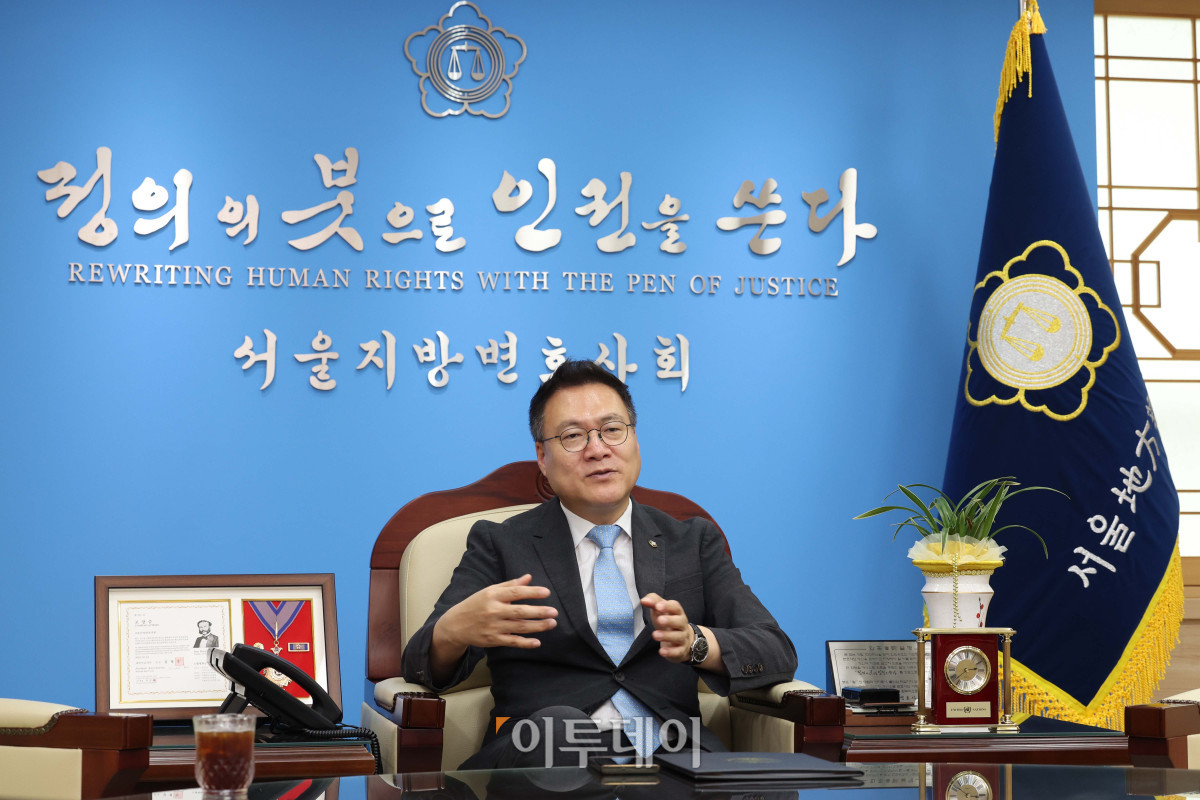 ▲ 조순열 서울지방변호사회 회장이 서초동 서울변호사회관 3층 접견실에서 본지와 인터뷰를 진행하고 있다. (신태현 기자 holjjak@)