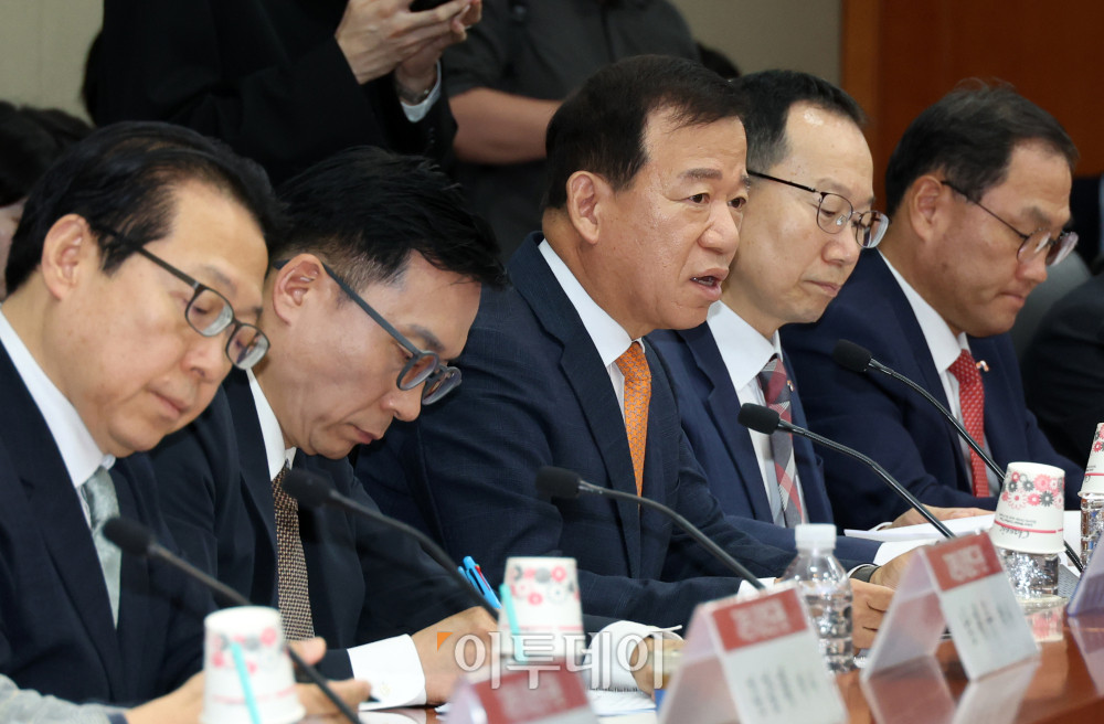 ▲서유석 금융투자협회장이 29일 서울 여의도 금융투자협회 대회의실에서 열린 국민의힘 자본시장 현장 방문 간담회에서 인사말을 하고 있다. 고이란 기자 photoeran@