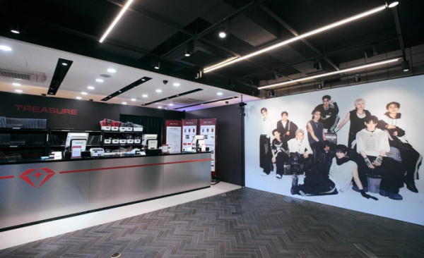 ▲트레저 팝업(사진제공=YG엔터테인먼트)