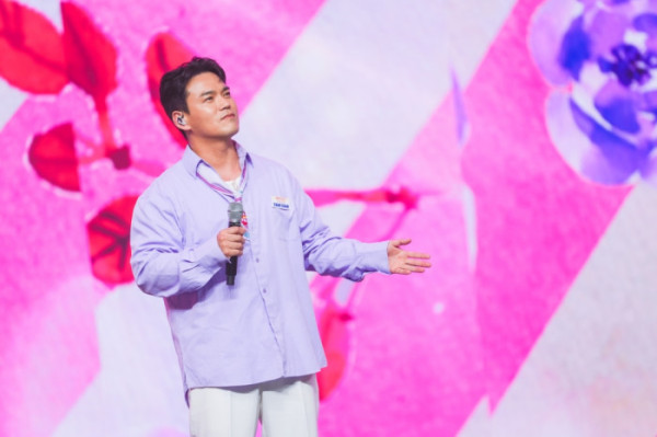 ▲'사랑의콜센타' 천록담, 바리스타 팬에 역조공 커피 한 잔(사콜 세븐)(사진제공=TV조선)