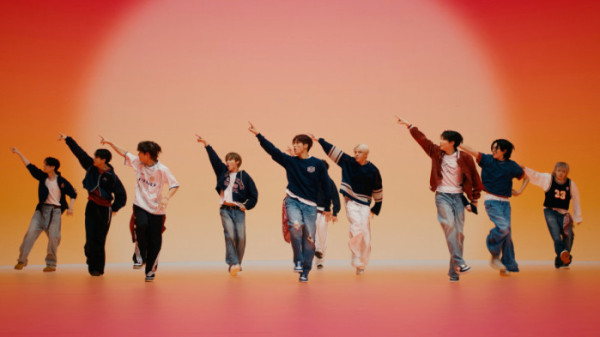 ▲트레저, 'PARADISE' 댄스 퍼포먼스 영상(사진제공=YG엔터테인먼트)