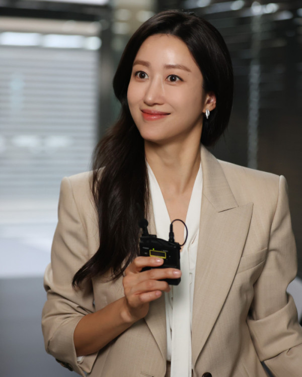 ▲전혜빈 (사진 제공 = 꿈이엔티 / ㈜비에이엔터테인먼트, SLL, 스튜디오S)