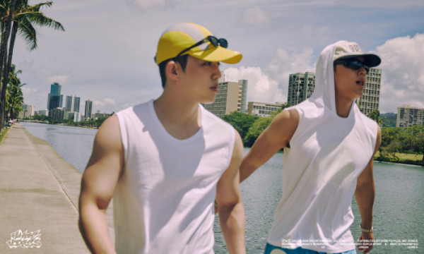 ▲세븐틴 에스쿱스X민규(사진제공=플레디스)