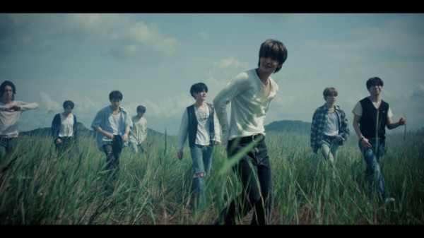 ▲트레저 'EVERYTHING' 뮤직비디오(사진제공=YG엔터테인먼트)