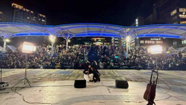 ▲김필 (사진 = 웨이크원 제공)