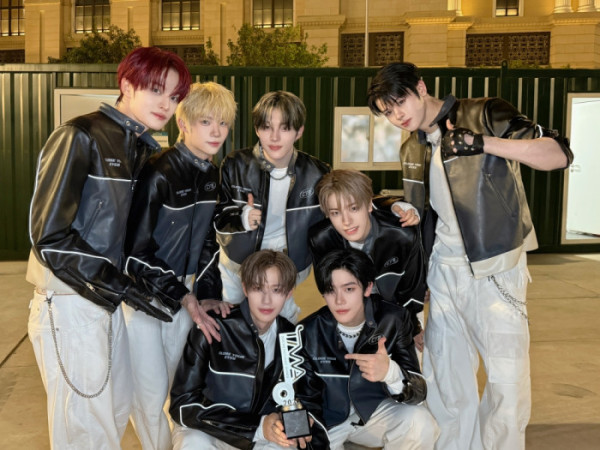 ▲클로즈 유어 아이즈(사진 제공 = 언코어)