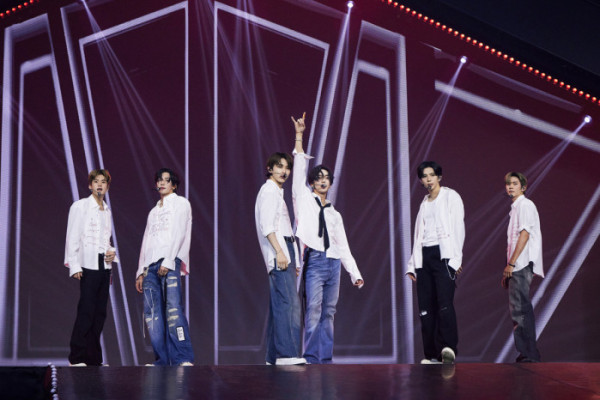 ▲라이즈 월드투어 방콕 공연(사진제공=SM엔터테인먼트)
