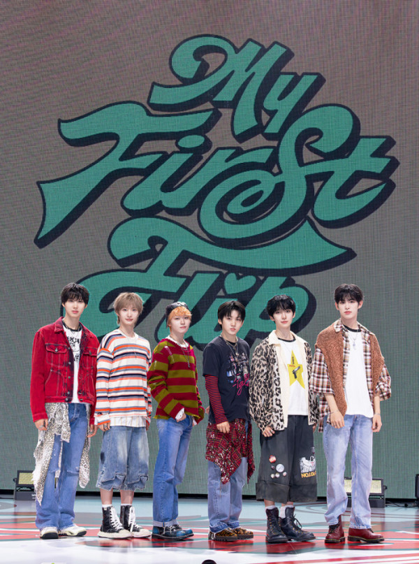 ▲킥플립(사진제공=JYP엔터테인먼트)