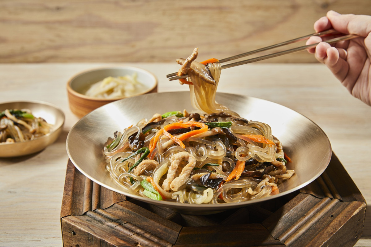 ▲한식잡채 간편식. (사진제공=면사랑)