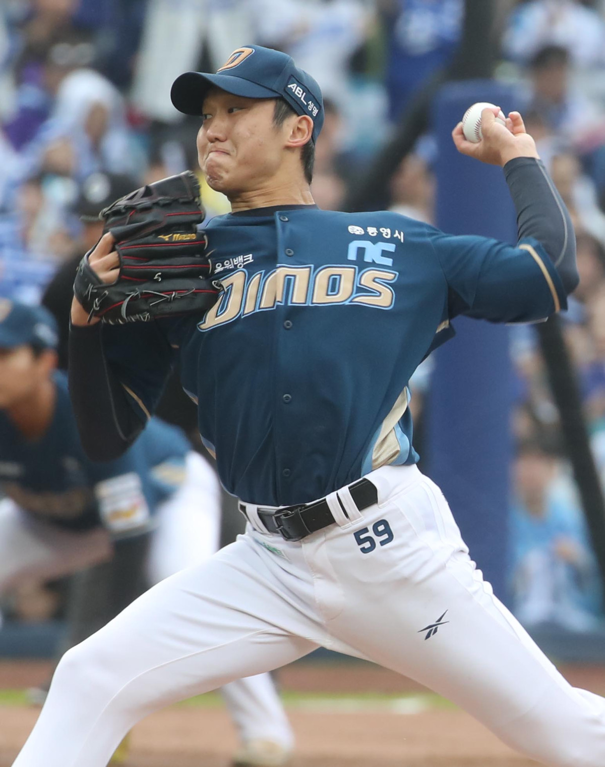 ▲역투하는 NC 투수 구창모 (연합뉴스)