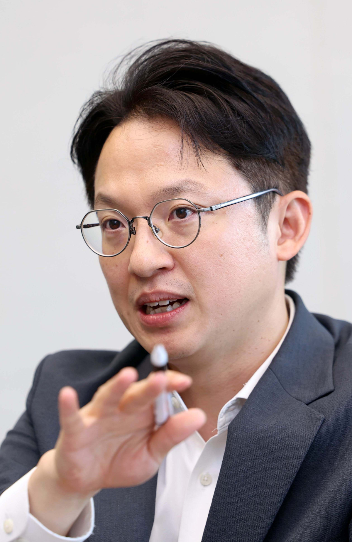 ▲이경준 키움투자자산운용 ETF운용본부장이 서울 여의도 키움투자자산운용 본사에서 이투데이와 인터뷰하고 있다. (신태현 기자 holjjak@)